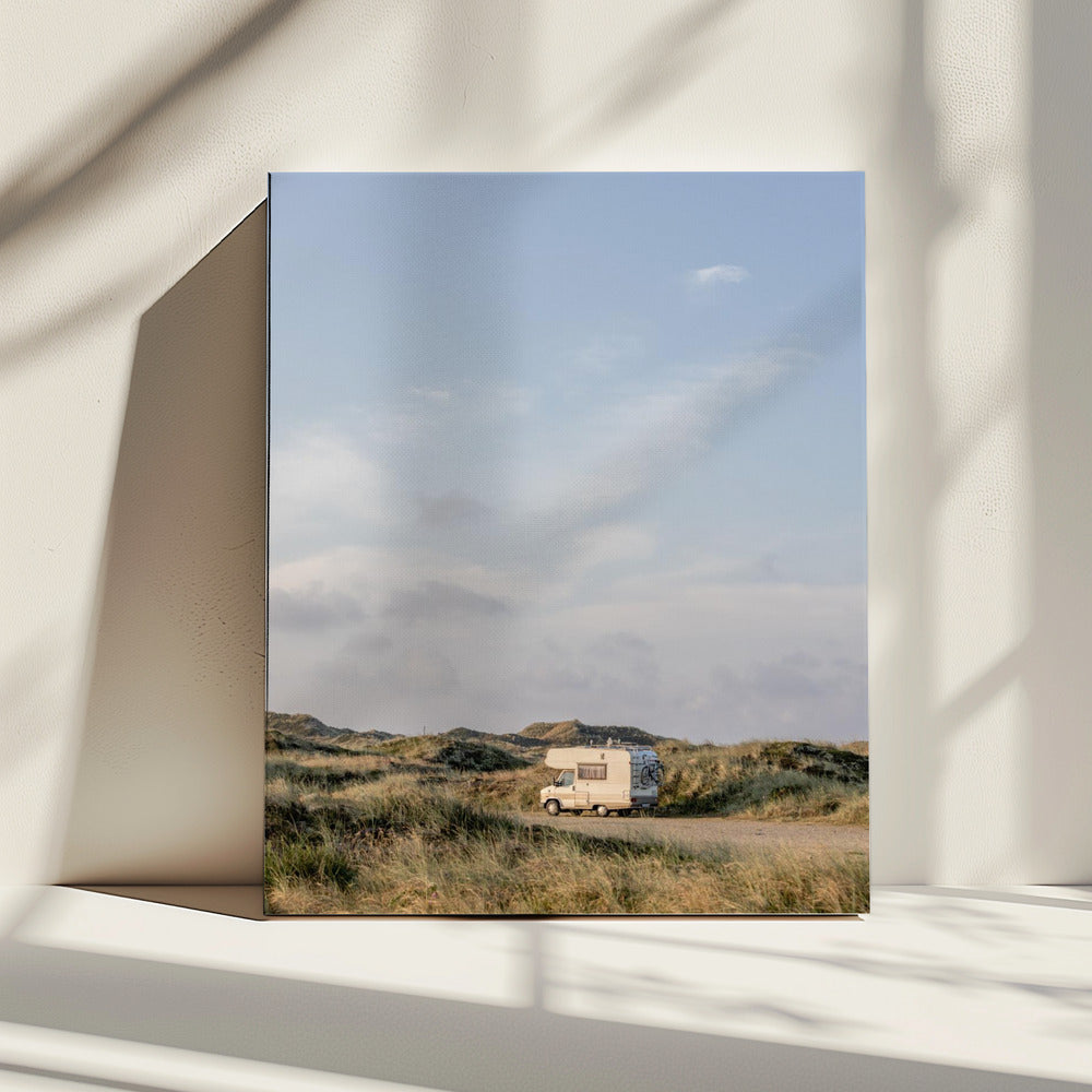 Caravan In the Dunes | Canvas