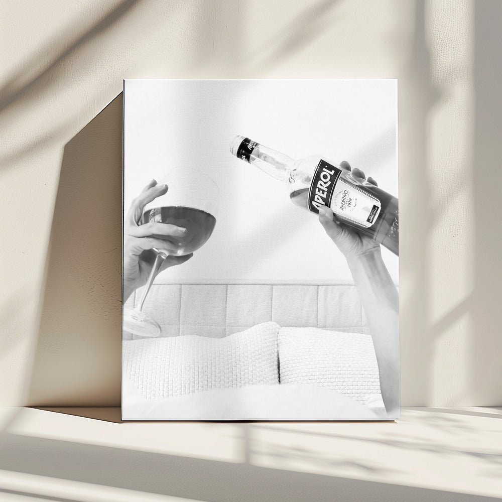 Aperol im Bett | Leinwand