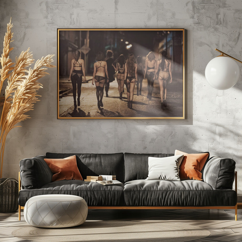 STREET WOMEN | Canvas