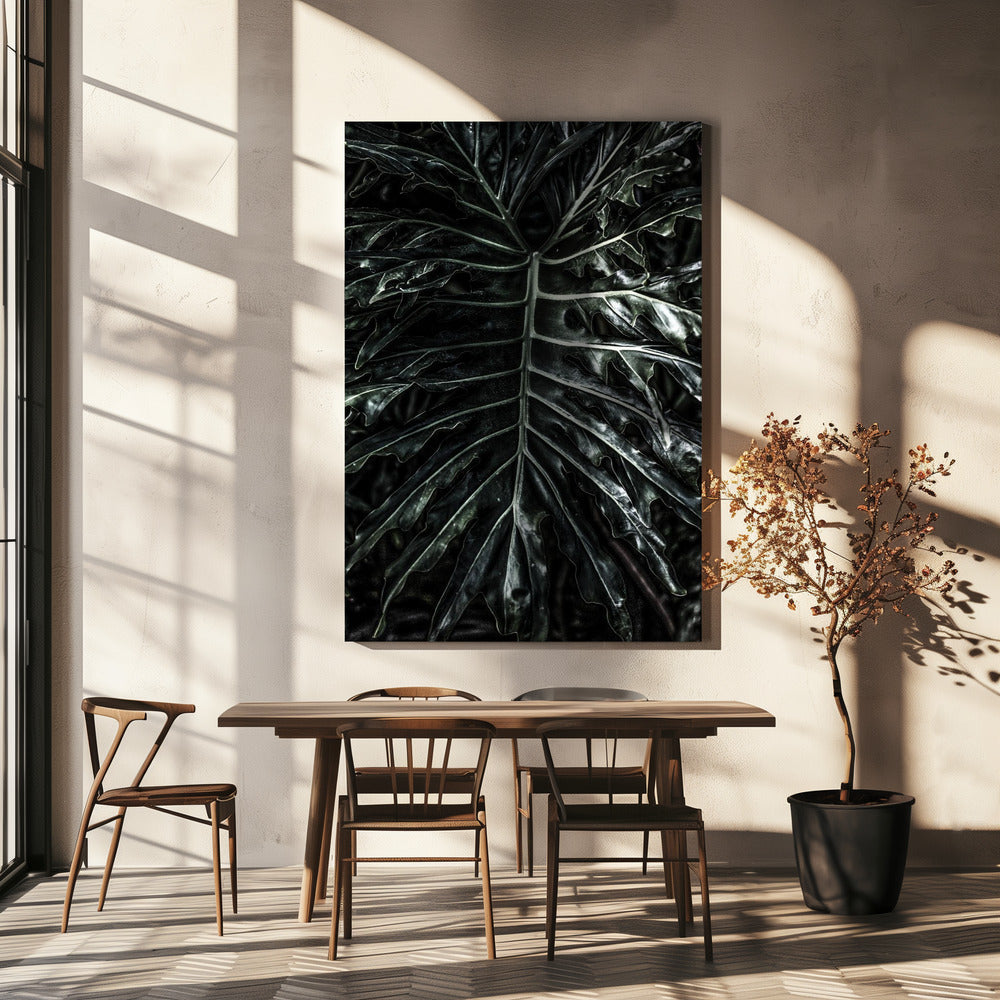 Dark Leaf Elegance | Leinwand