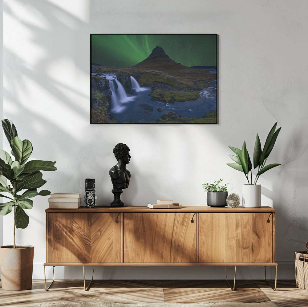 Kirkjufell... Under a boreal green sky | Poster