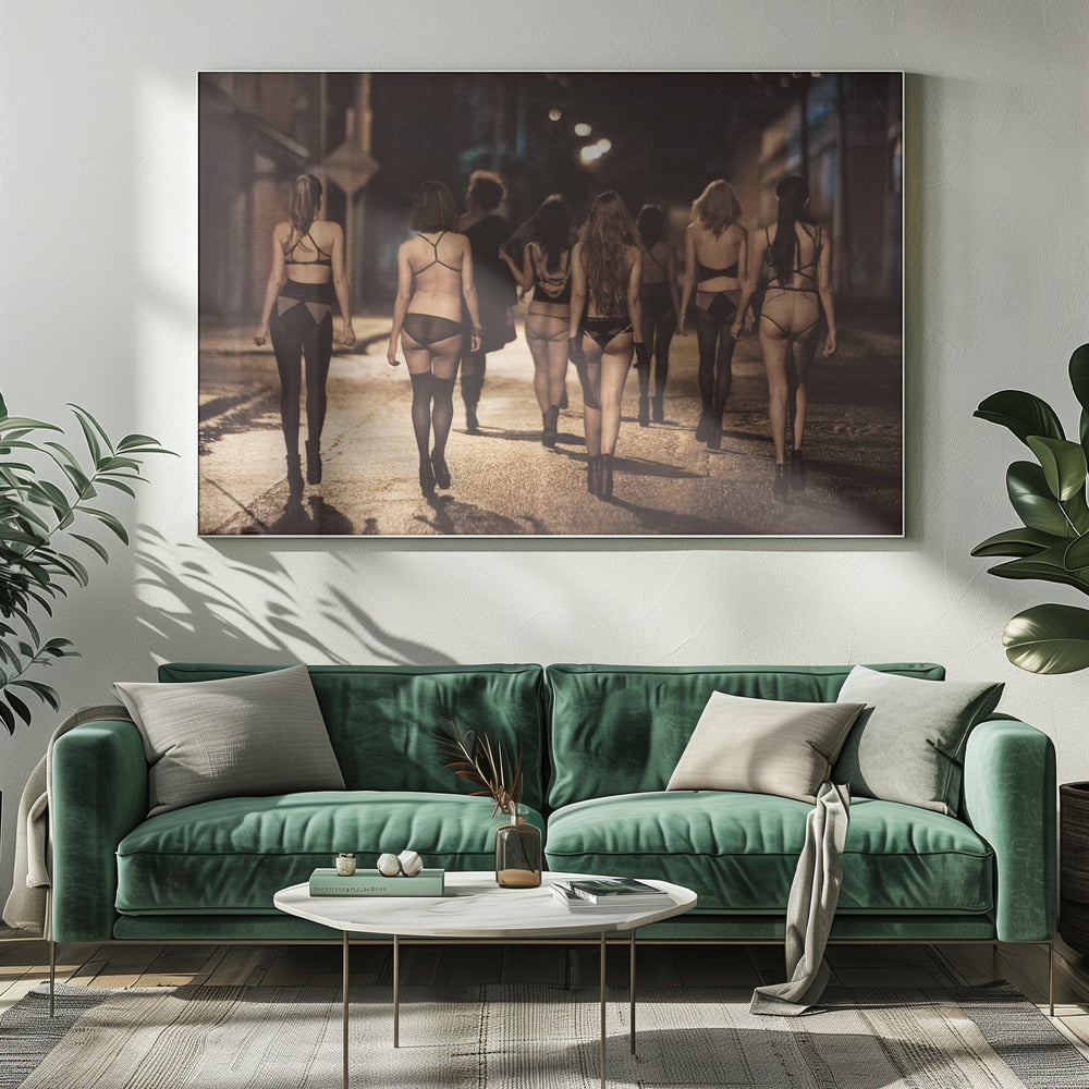 STREET WOMEN | Canvas