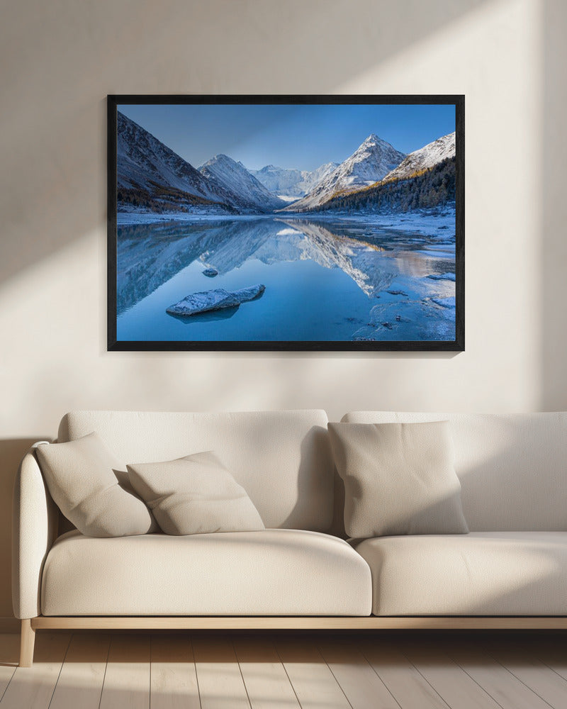 Akkem Lake | Canvas