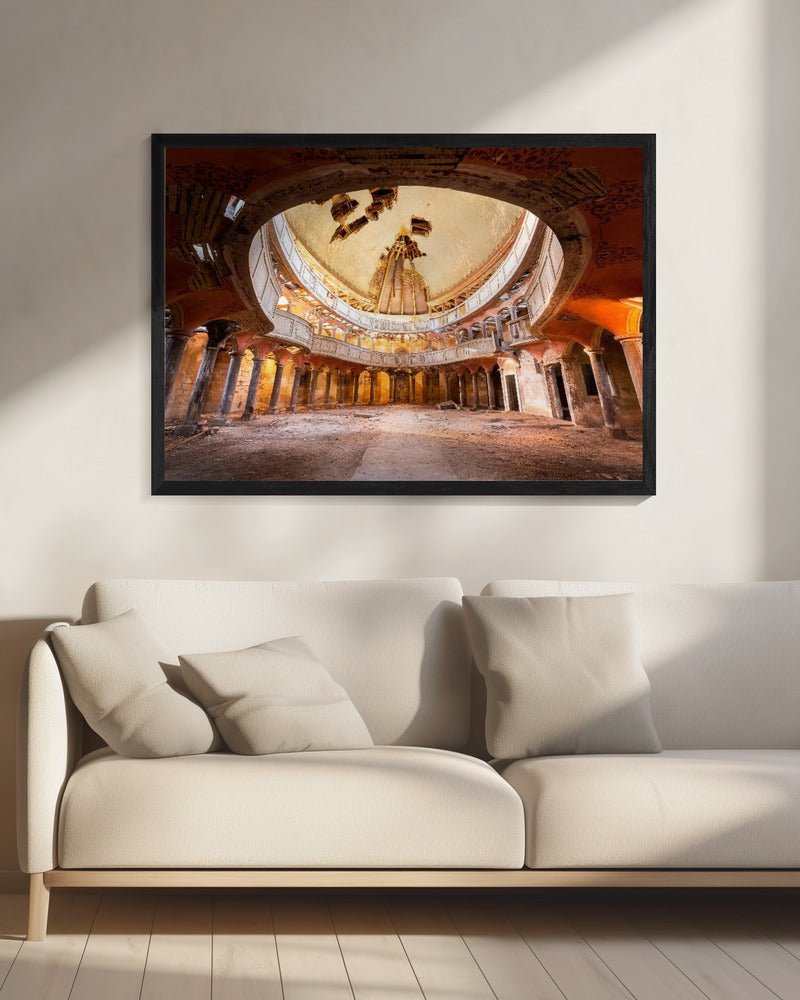Runde Kapelle im Verfall | Leinwand