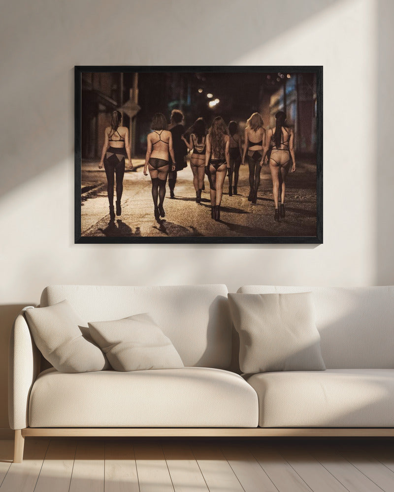 STREET WOMEN | Canvas