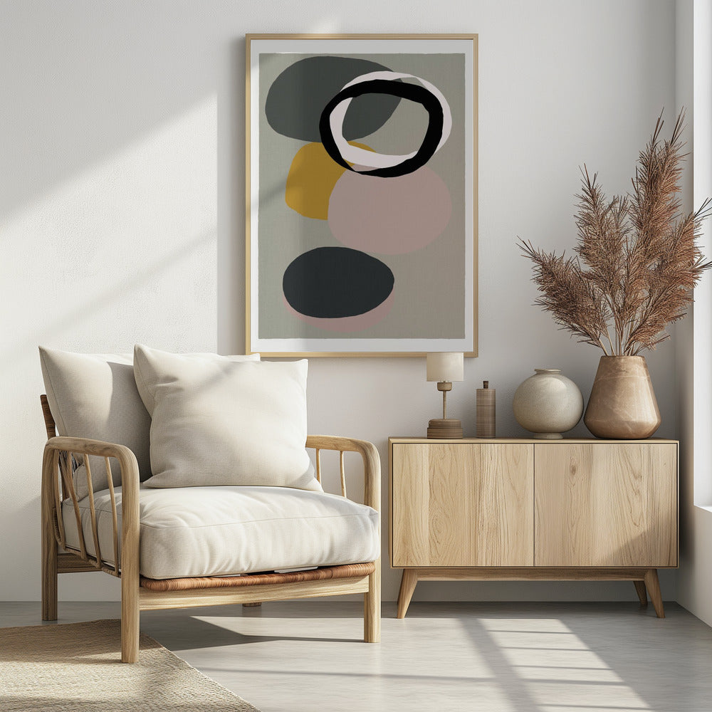 Abstrakte Kreise in gedämpften Tönen mit schwarzem Ring | Poster