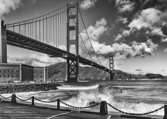 Surfen unter der Golden Gate Bridge | Leinwand