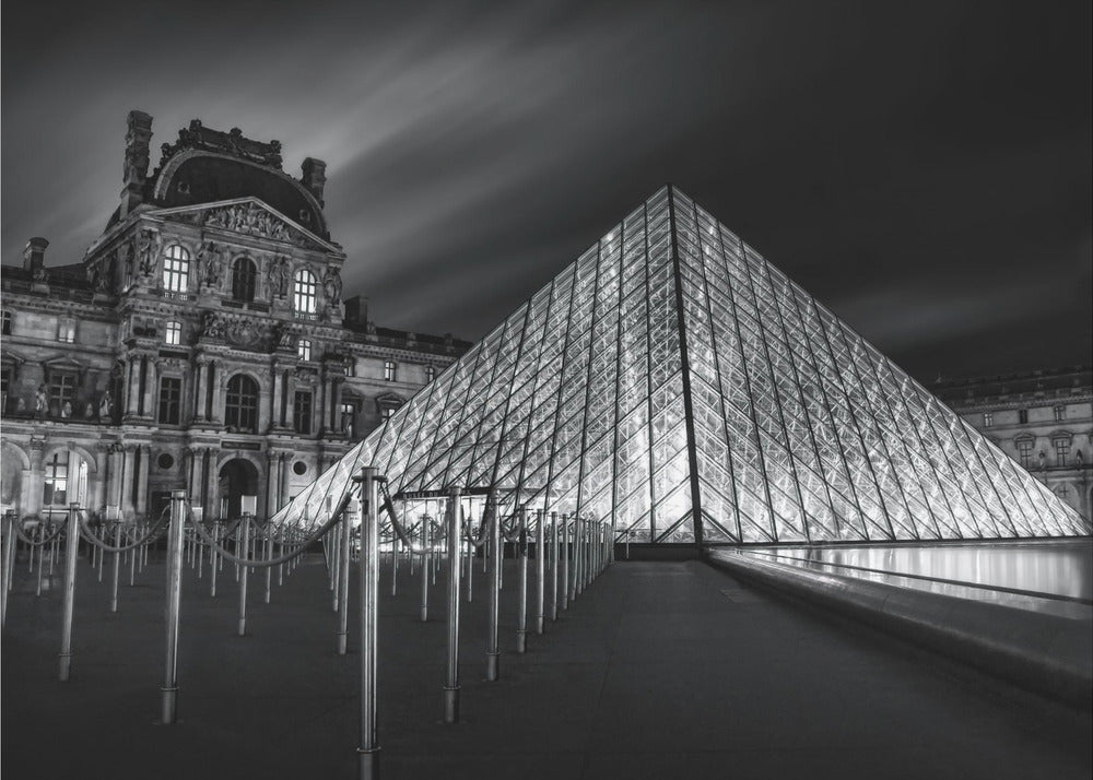 Louvre bei Nacht | Hintergrundbild