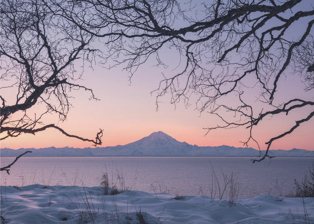 Alaskan Volcanoe | Canvas