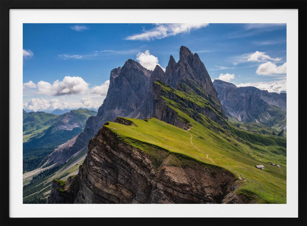 On the edge | Poster