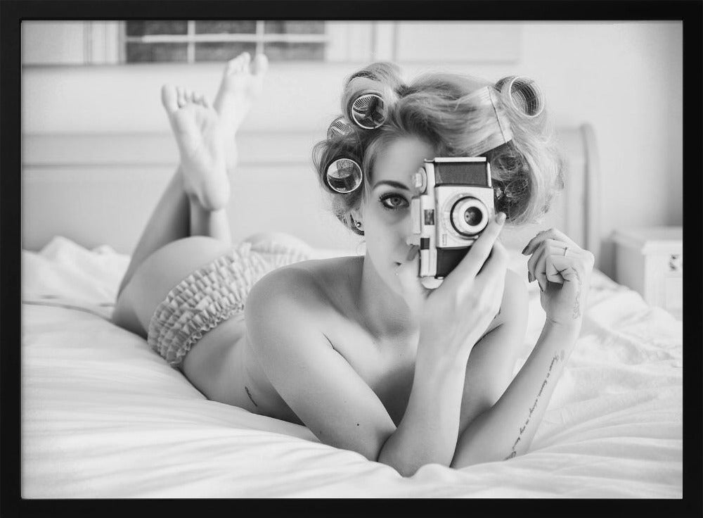 A chick, a click, and a curl | Poster