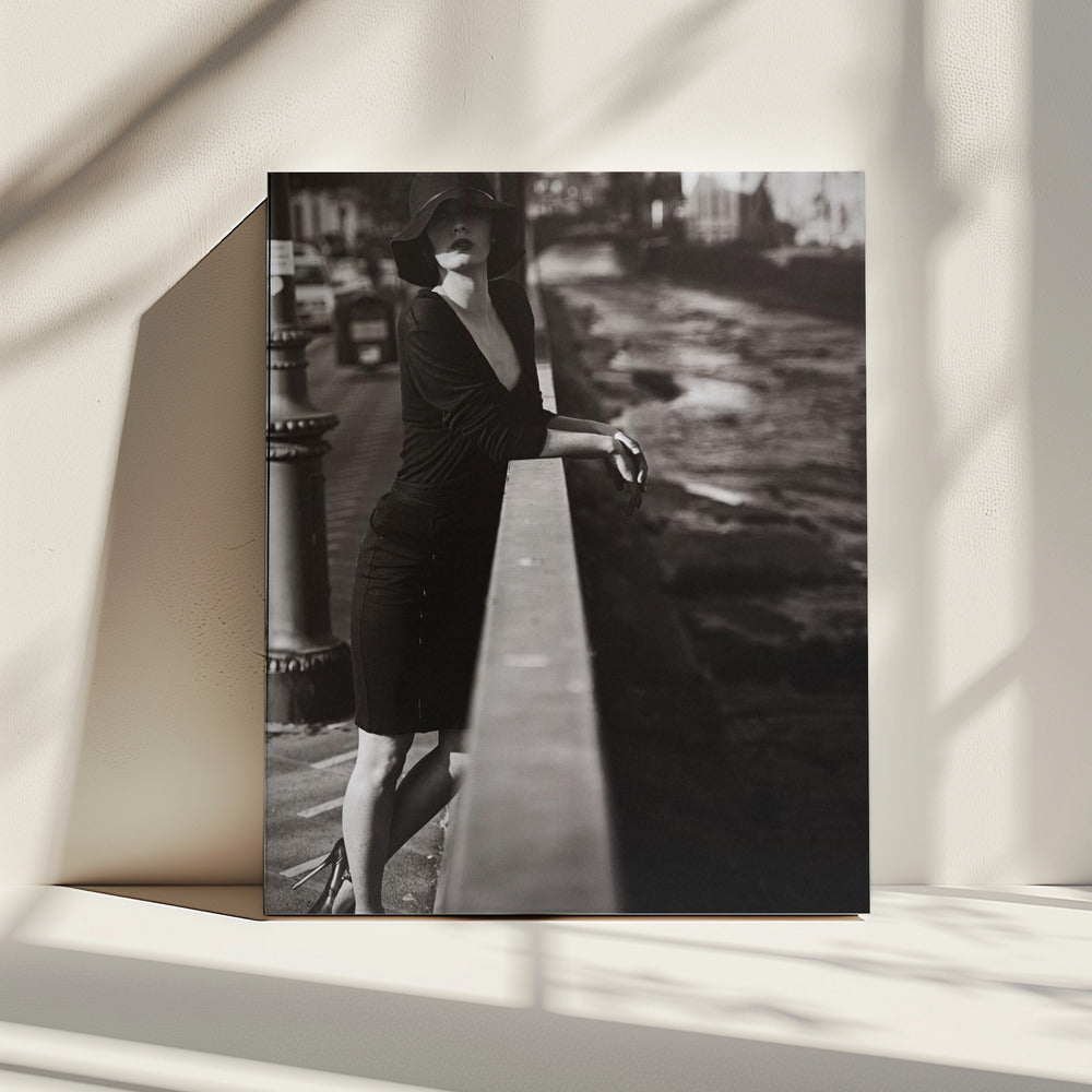 Mela | Canvas