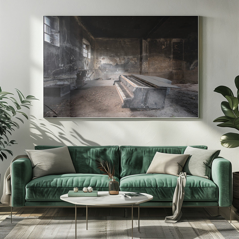 Klavier in ausgebrannter Garage | Leinwand