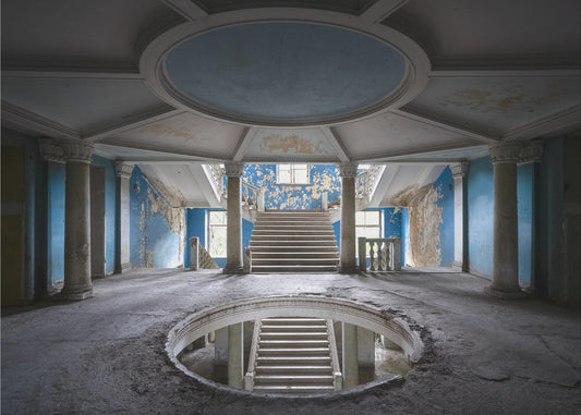 Dunkelblaue Treppe | Leinwand