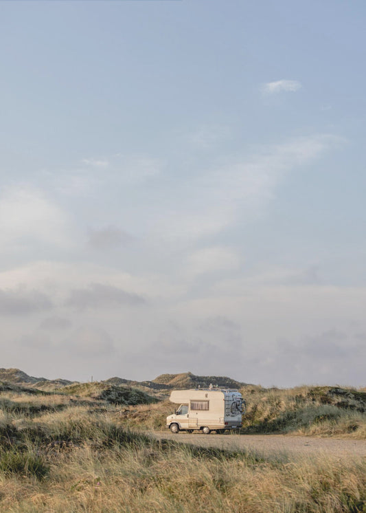 Caravan In the Dunes | Canvas